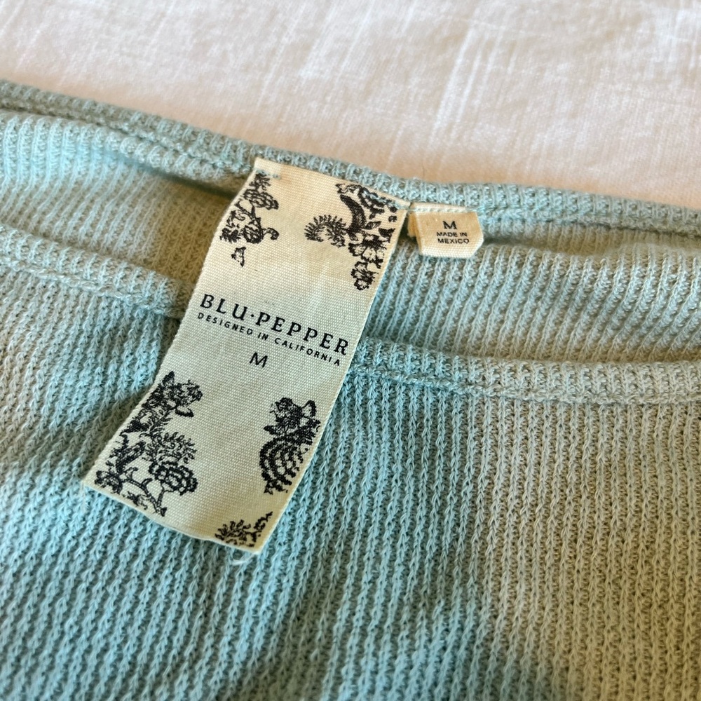 Blue pepper bell sleeve top
